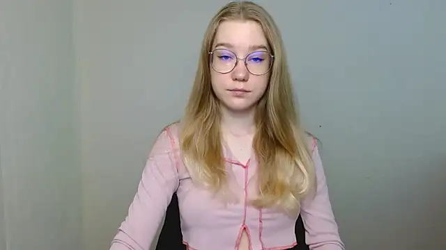 cindi hot online show from 03.28.26