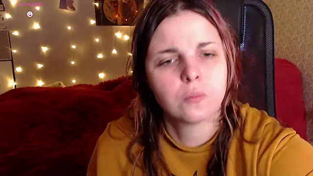 Snapshot of Saya_sweet chatting on 03.19.25 Saya sweet online show from 03.19.25