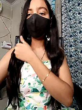 Parinaaz18 online show from 02.04.26