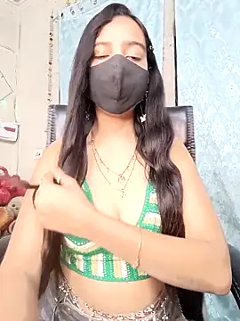 Parinaaz18 online show from 03.05.26