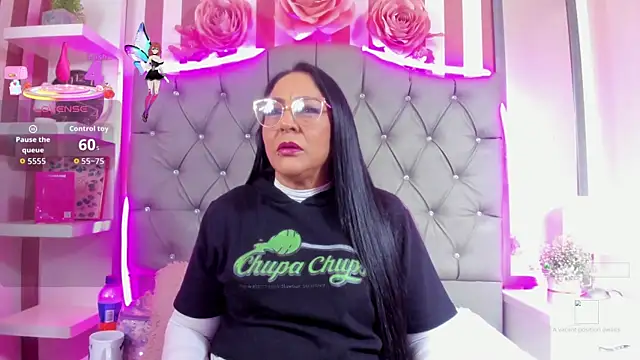 Gina Myers online show from 11.03.25