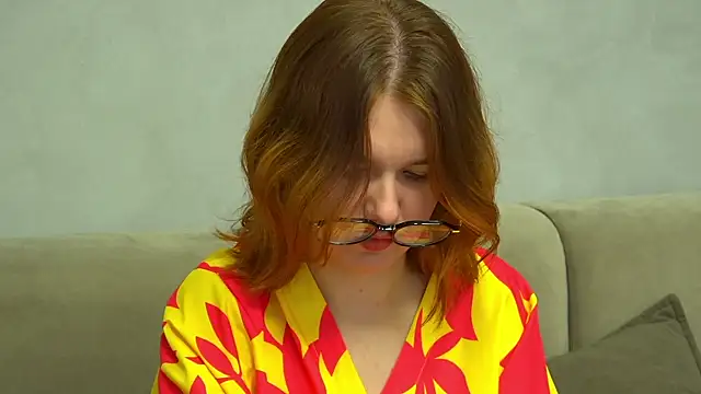 LessySmith online show from 11.29.25