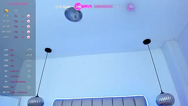 Snapshot of kareena_basu chatting on 01.11.25 kareena basu online show from 01.11.25