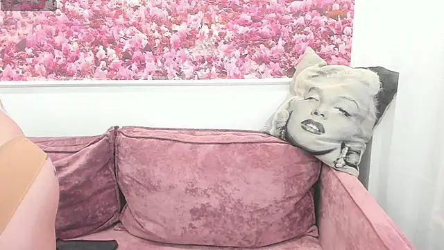 SexyFancy online show from 02.18.25