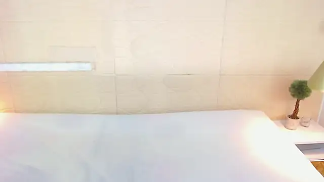 Snapshot of Shamiraa_moore chatting on 12.14.24 Shamiraa moore online show from 12.14.24