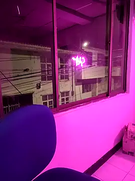 Sofythom1 online show from 02.03.25