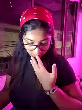 Sofythom1 online show from 02.08.25