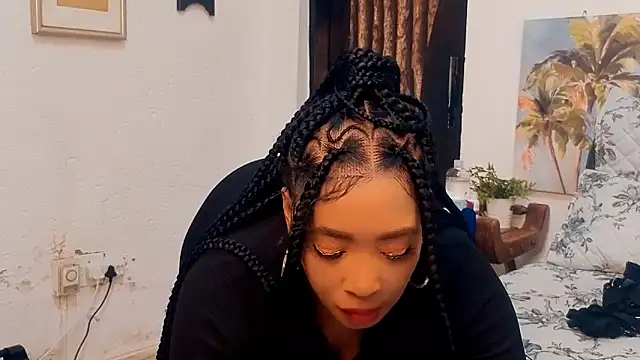 Snapshot of GiantBootyMilf chatting on 05.16.26 GiantBootyMilf online show from 05.16.26