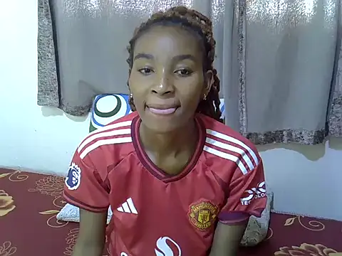 Snapshot of cute-alexis chatting on 01.25.25 cute-alexis online show from 01.25.25