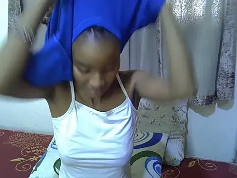 Snapshot of cute-alexis chatting on 01.31.25 cute-alexis online show from 01.31.25