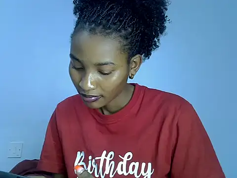 Snapshot of cute-alexis chatting on 09.21.25 cute-alexis online show from 09.21.25