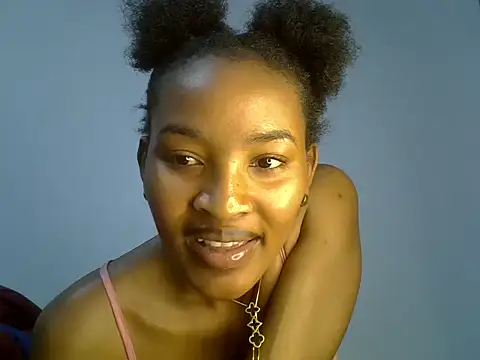 Snapshot of cute-alexis chatting on 11.15.25 cute-alexis online show from 11.15.25