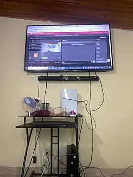 scarlet tommy online show from 04.14.26