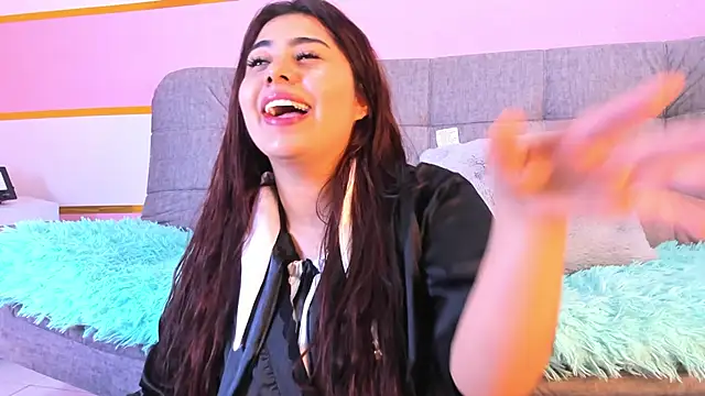 Danna adams01 online show from 12.14.24