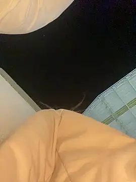 Snapshot of NAUGHTY_LITTLE_18 chatting on 01.25.25 NAUGHTY LITTLE 18 online show from 01.25.25