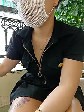 lyna bl online show from 03.23.25