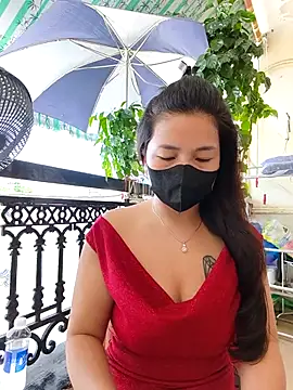 lyna bl online show from 10.06.25