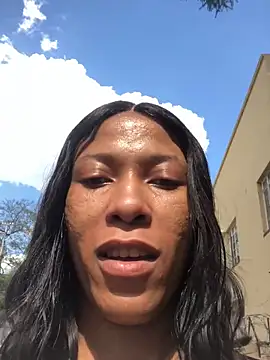 Snapshot of Kylie_Hairy_Bbc chatting on 11.13.25 Kylie Hairy Bbc online show from 11.13.25