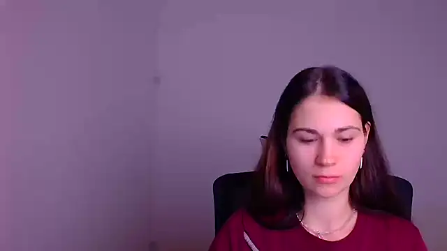 Loon Amore online show from 01.08.25