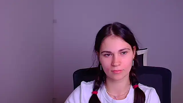 Loon Amore online show from 01.09.25