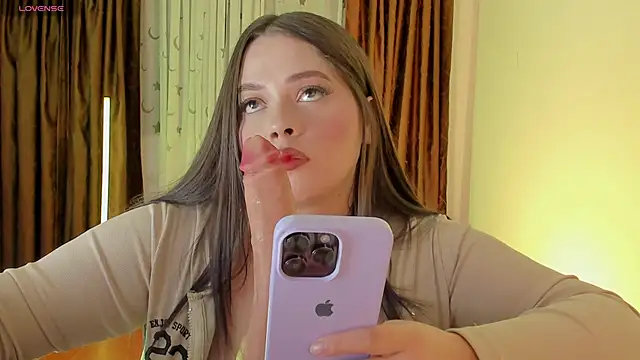 dennisbonnet  online show from 04.22.26