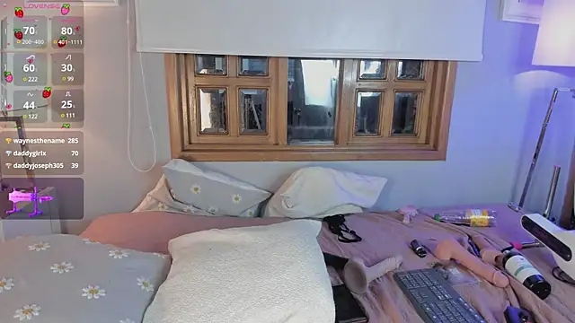 Snapshot of hannaasweet chatting on 02.26.25 hannaasweet online show from 02.26.25