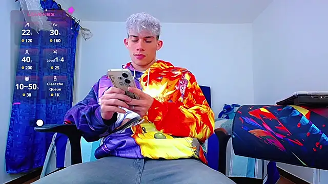 Snapshot of thiagomurphyy chatting on 12.12.24 thiagomurphyy online show from 12.12.24