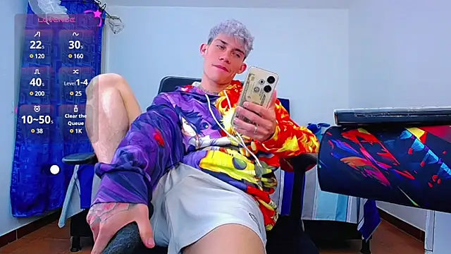 Snapshot of thiagomurphyy chatting on 12.12.24 thiagomurphyy online show from 12.12.24