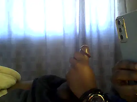 Snapshot of mznsi chatting on 11.05.25 mznsi online show from 11.05.25