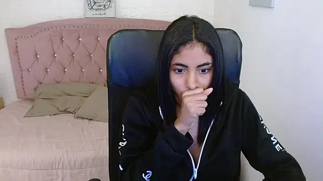 shaneelle online show from 03.17.25