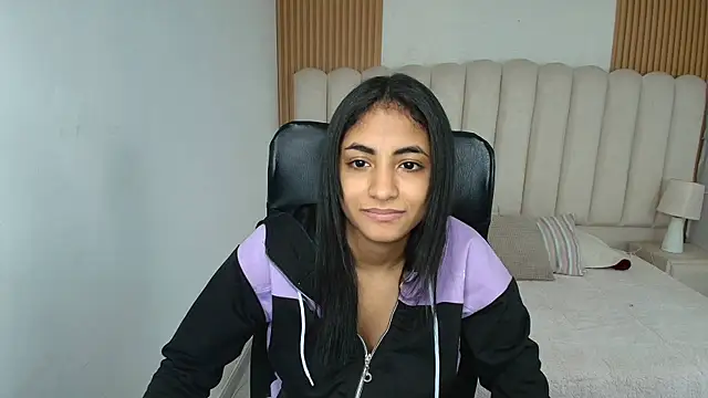 shaneelle online show from 04.02.26