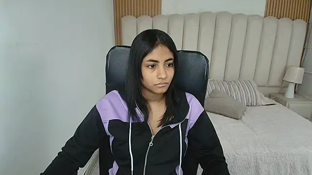 shaneelle online show from 04.09.26