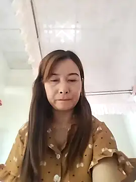 Sexy-ladyboobs20 online show from 01.06.25