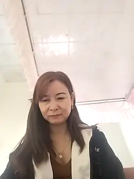 Sexy-ladyboobs20 online show from 01.18.25