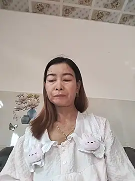 Sexy-ladyboobs20 online show from 06.02.26