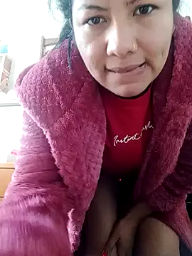 Snapshot of katymojadit chatting on 01.19.25 katymojadit online show from 01.19.25