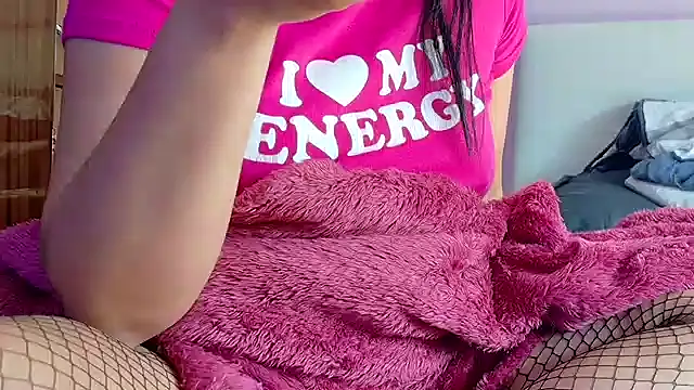 Snapshot of katymojadit chatting on 02.10.25 katymojadit online show from 02.10.25