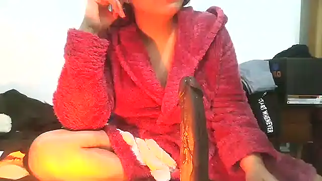 Snapshot of katymojadit chatting on 01.15.26 katymojadit online show from 01.15.26