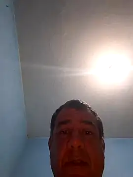 Snapshot of Carlossantos07 chatting on 04.06.26 Carlossantos07 online show from 04.06.26