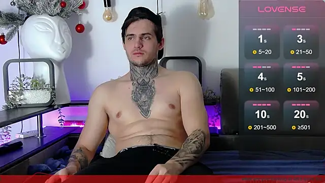 Snapshot of CarterCole chatting on 01.12.25 CarterCole online show from 01.12.25