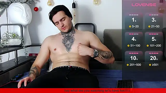 Snapshot of CarterCole chatting on 01.14.25 CarterCole online show from 01.14.25