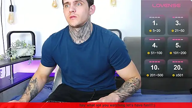 Snapshot of CarterCole chatting on 01.30.25 CarterCole online show from 01.30.25