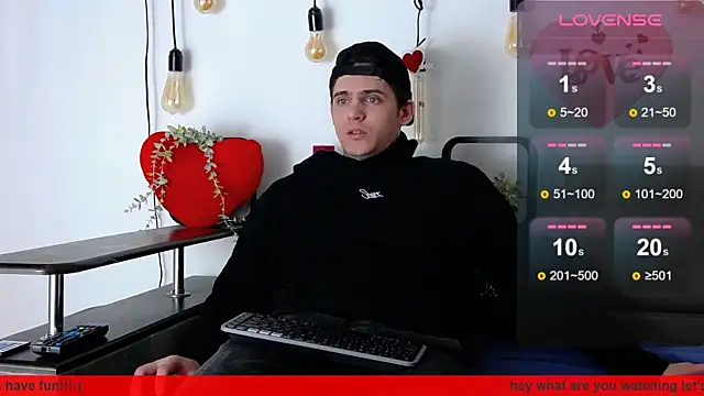 Snapshot of CarterCole chatting on 02.13.25 CarterCole online show from 02.13.25