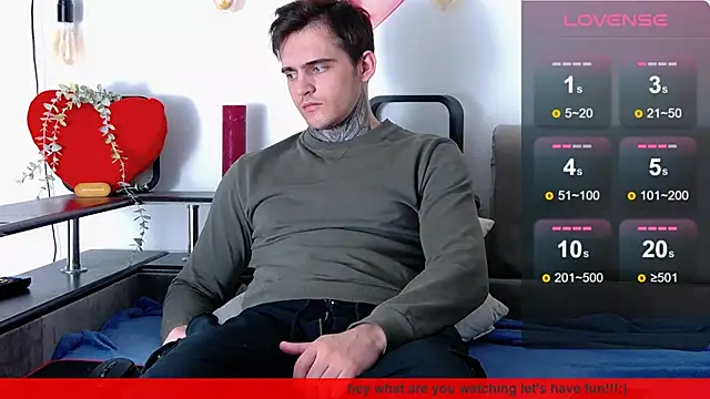 Snapshot of CarterCole chatting on 02.16.25 CarterCole online show from 02.16.25