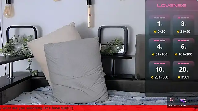 Snapshot of CarterCole chatting on 02.21.25 CarterCole online show from 02.21.25