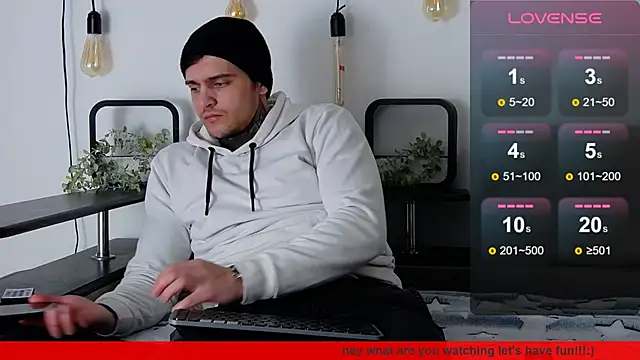 Snapshot of CarterCole chatting on 02.22.25 CarterCole online show from 02.22.25