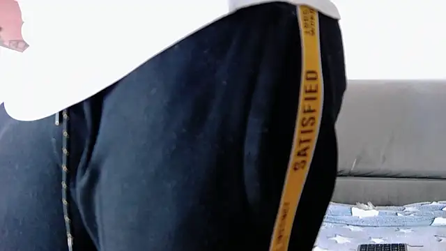 Snapshot of CarterCole chatting on 02.23.25 CarterCole online show from 02.23.25