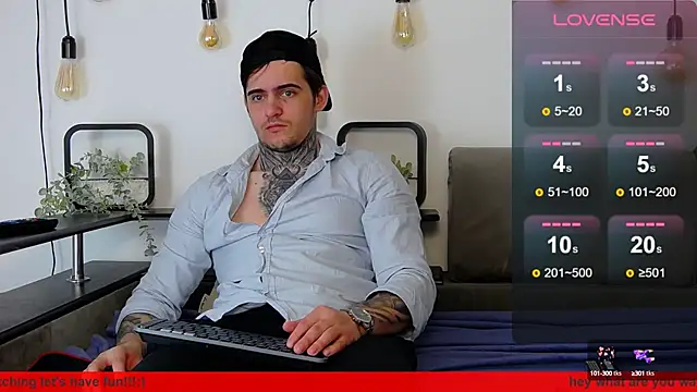 Snapshot of CarterCole chatting on 02.24.25 CarterCole online show from 02.24.25