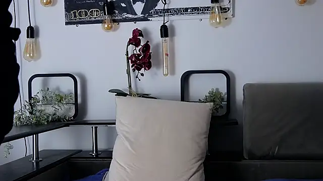 Snapshot of CarterCole chatting on 03.01.25 CarterCole online show from 03.01.25