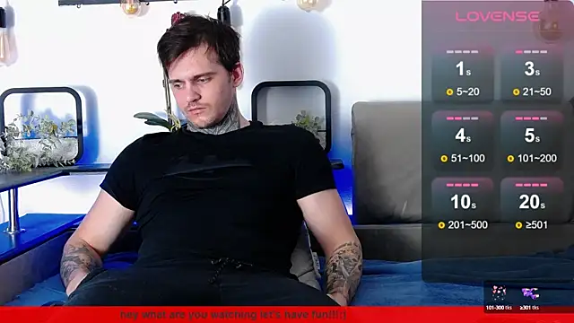 Snapshot of CarterCole chatting on 03.02.25 CarterCole online show from 03.02.25